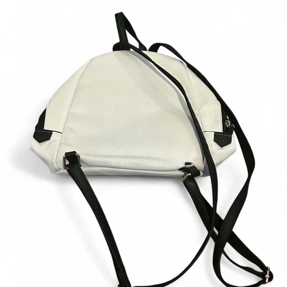 Hedwig Mini Backpack - Picture 2 of 6